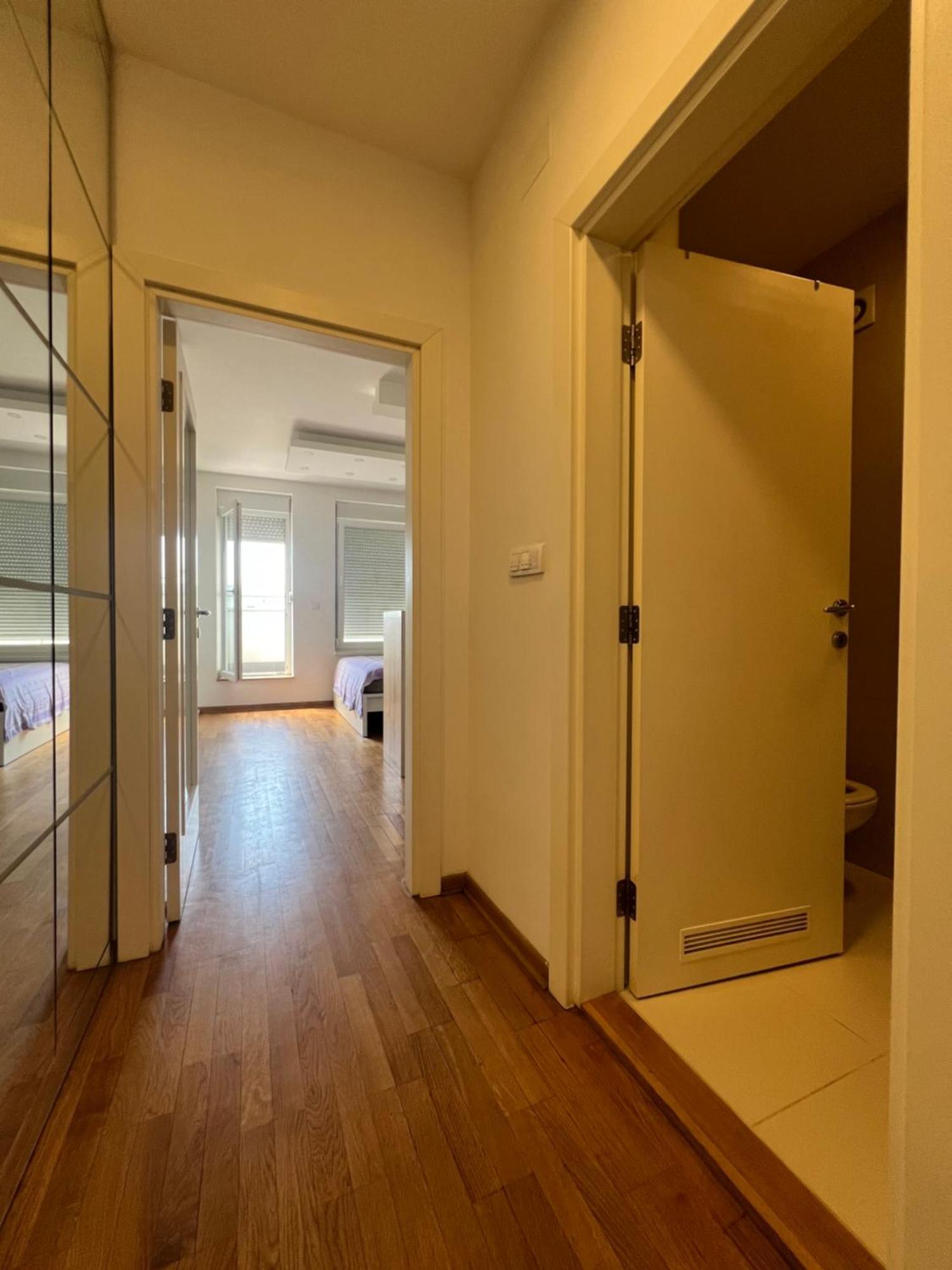 Hedonia Apartment Belgrade Luaran gambar