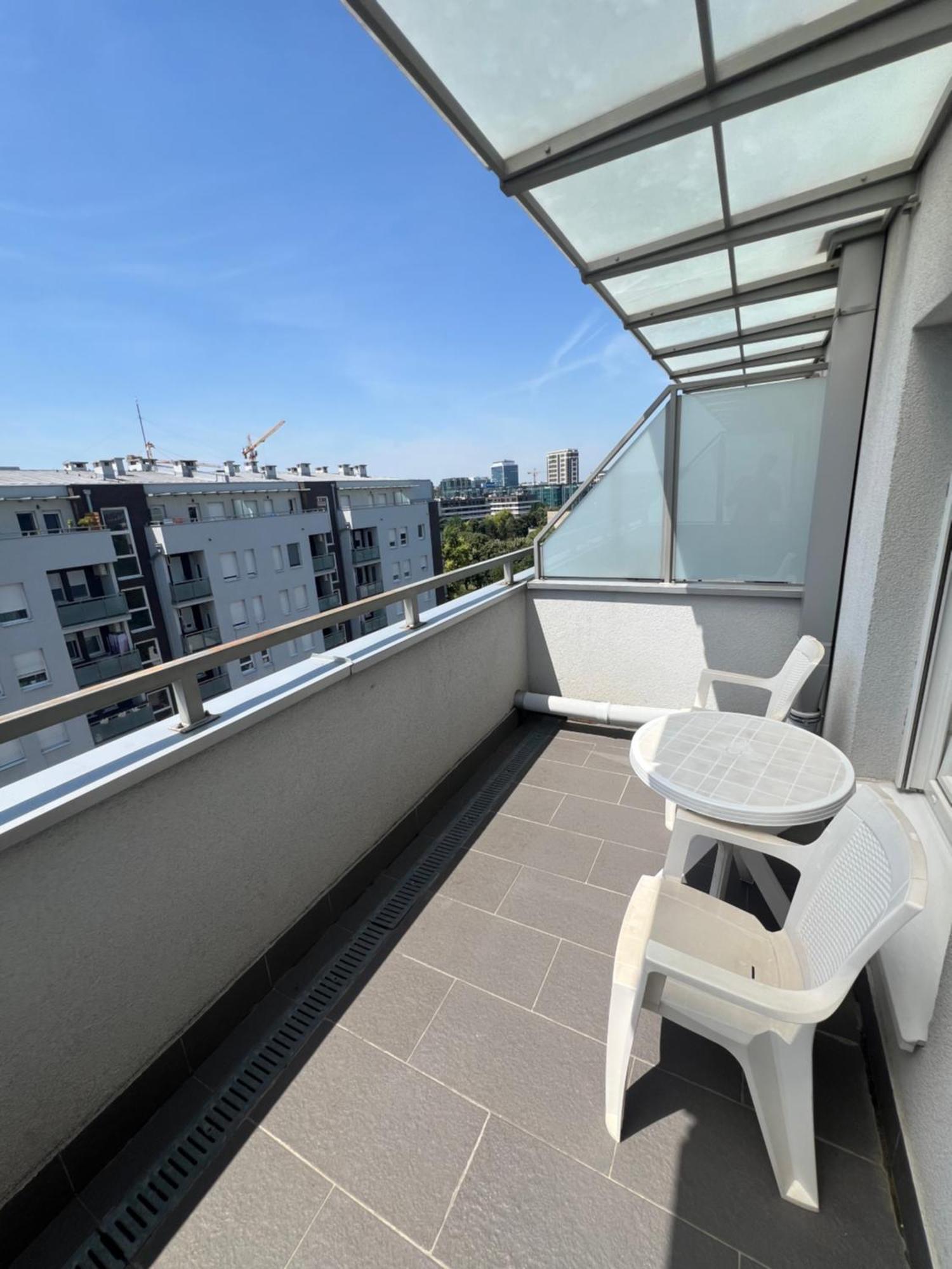 Hedonia Apartment Belgrade Luaran gambar